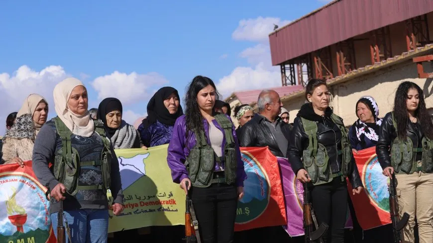 ˋWê berxwedan û biratiya gelan êrişên dagirkeran têk bibinˊ