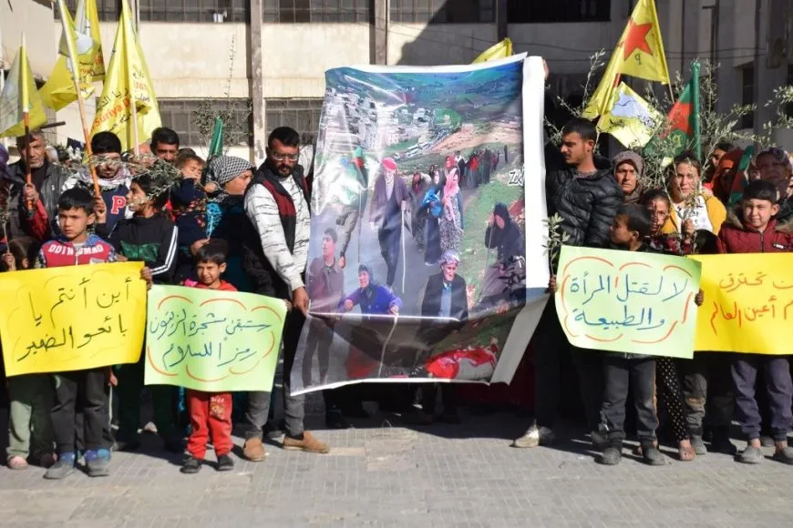 Koçberên kantona Efrîn û Şehba: Rêya vegerê berxwedan e