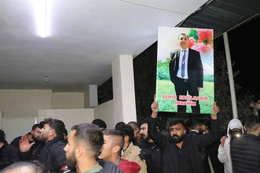 Karwana şehîdên Tişrînê gihîşt Qamişloyê
