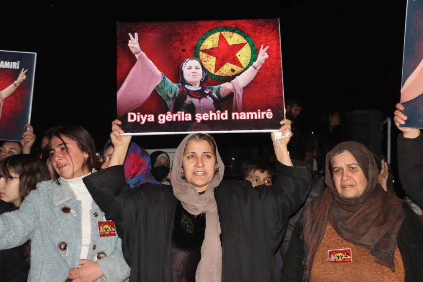 Karwana şehîdên Tişrînê gihîşt Qamişloyê
