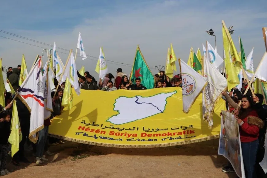 Mamosteyan êrişên dagirkeran şermezar kirin û piştgirî da QSD`ê