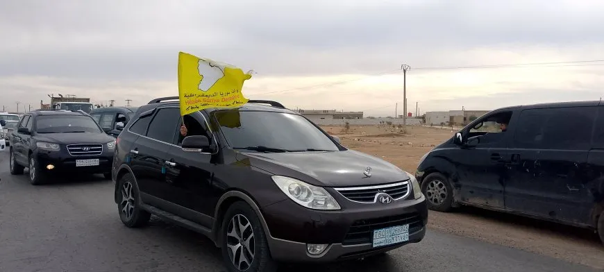 Cara duyemîn e şêniyên Reqa, Tebqa û Dêrazorê beşdarî berxwedana Tişrînê dibin