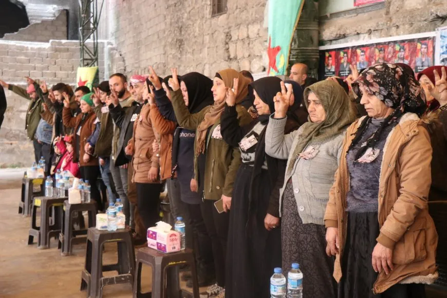 Li Helebê merasîma xiyabî ya şehîd Berxwedan Serdem