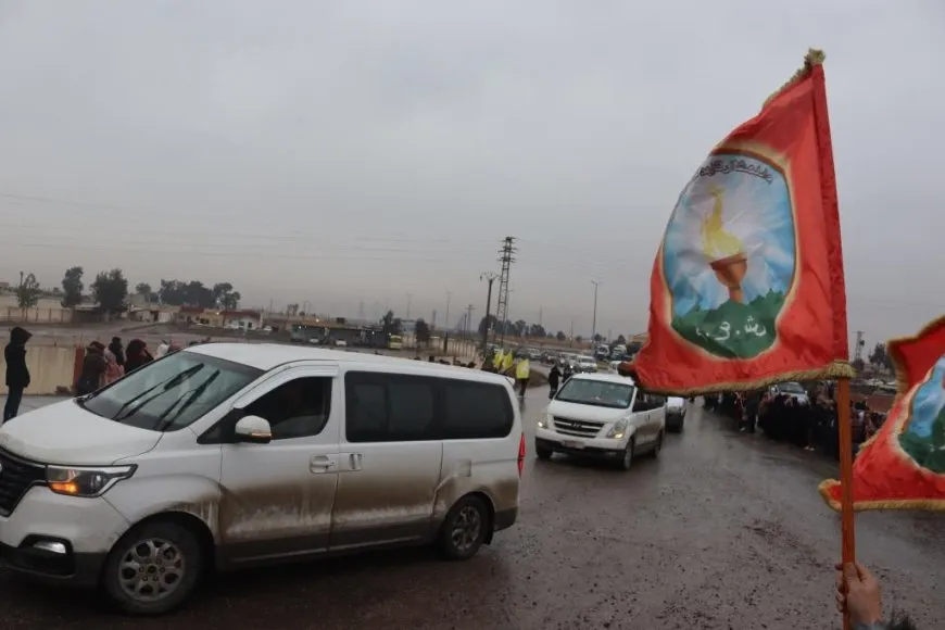 Nobedarên ji Tişrînê vegeriyan li Reqayê hatin pêşwazîkirin
