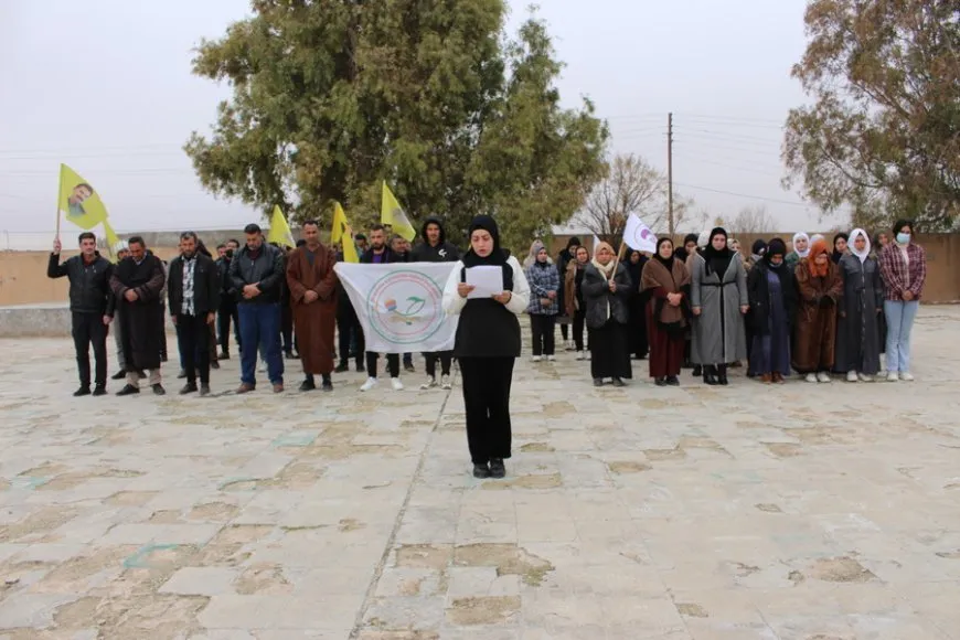 Hunermendên li Til Birakê êrişên li dijî nobedarên bendava Tişrînê şermezar kirin