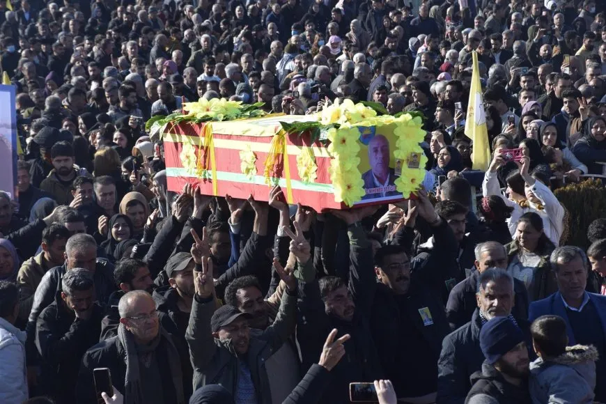3 şehîdên berxwedana Bendava Tişrînê bi girseyê hatin oxirkirin