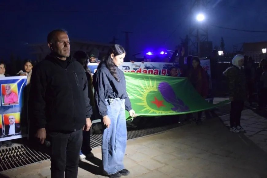 Di salvegera rizgarkirina Kobanê de mûm li ser gorên şehîdan hatin pêxistin