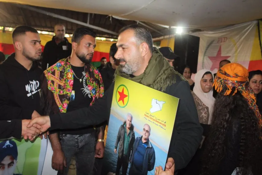 Şehîdên bendava Tişrînê û Pira Qereqozaqê li Beyrûtê hatin bibîranîn