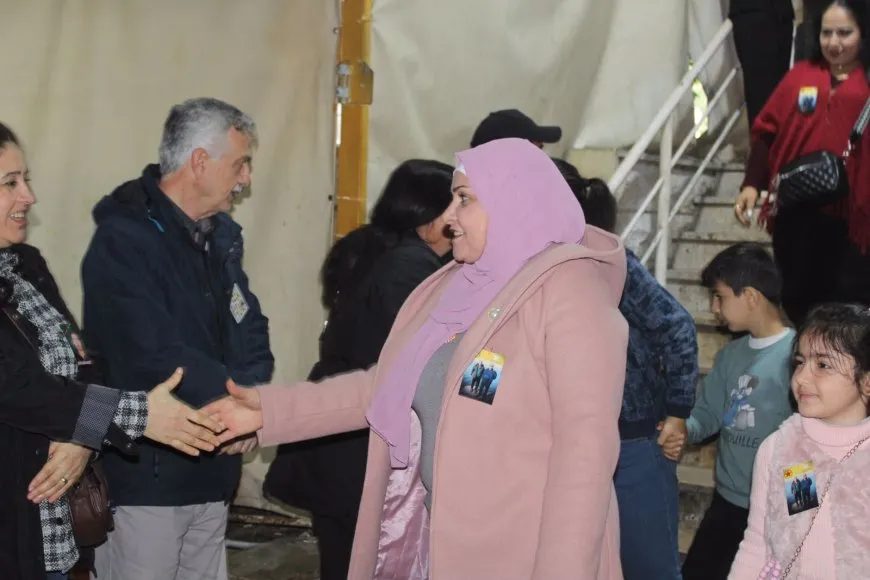 Şehîdên bendava Tişrînê û Pira Qereqozaqê li Beyrûtê hatin bibîranîn