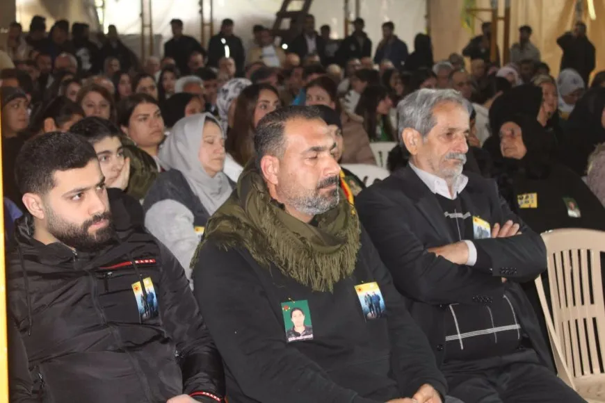 Şehîdên bendava Tişrînê û Pira Qereqozaqê li Beyrûtê hatin bibîranîn