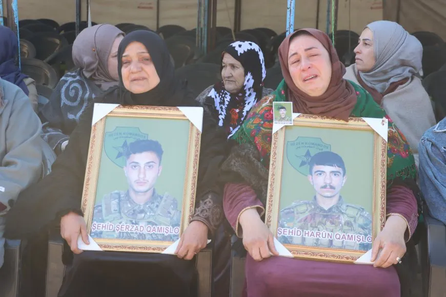 Ji bo 7 şehîdan konê sersaxiyê hat vedan