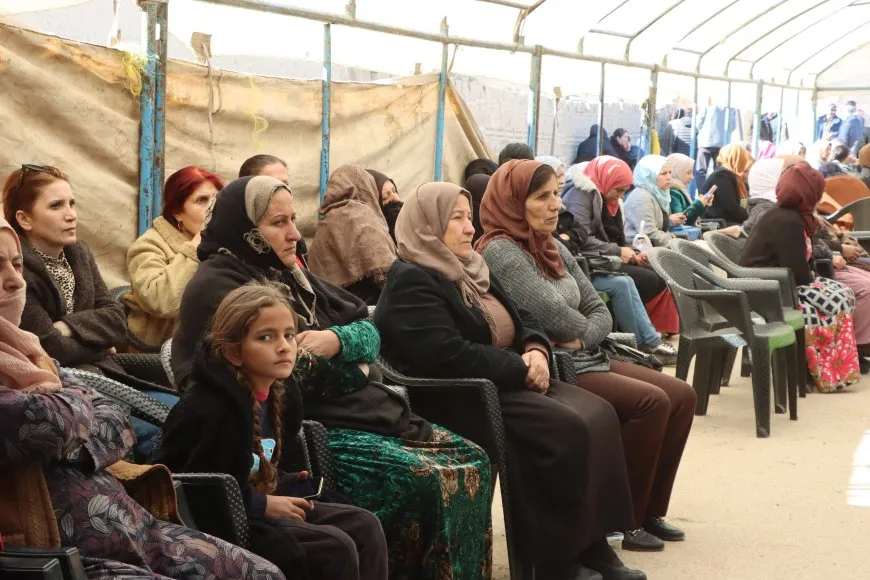 Ji bo 7 şehîdan konê sersaxiyê hat vedan