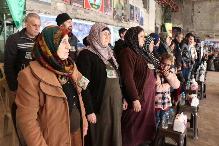 Xelkê Helebê 2 şehîd bi bîr anîn