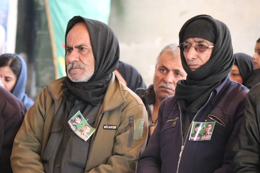Xelkê Helebê 2 şehîd bi bîr anîn