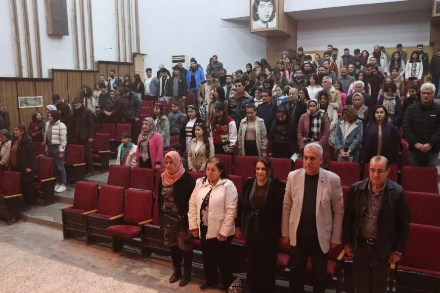 Li Qamişloyê bi navê "Nesrîn" şano