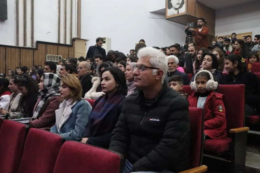 Li Qamişloyê bi navê "Nesrîn" şano
