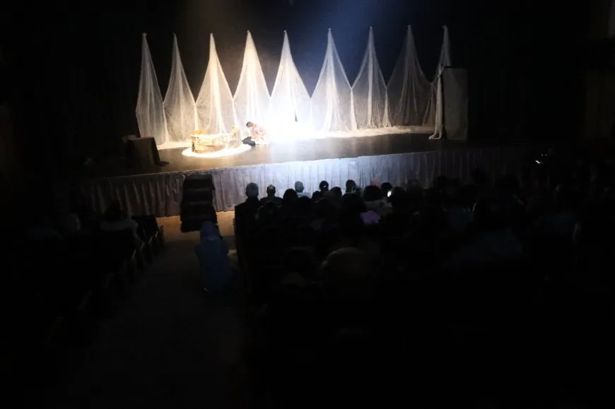 Li Qamişloyê bi navê "Nesrîn" şano