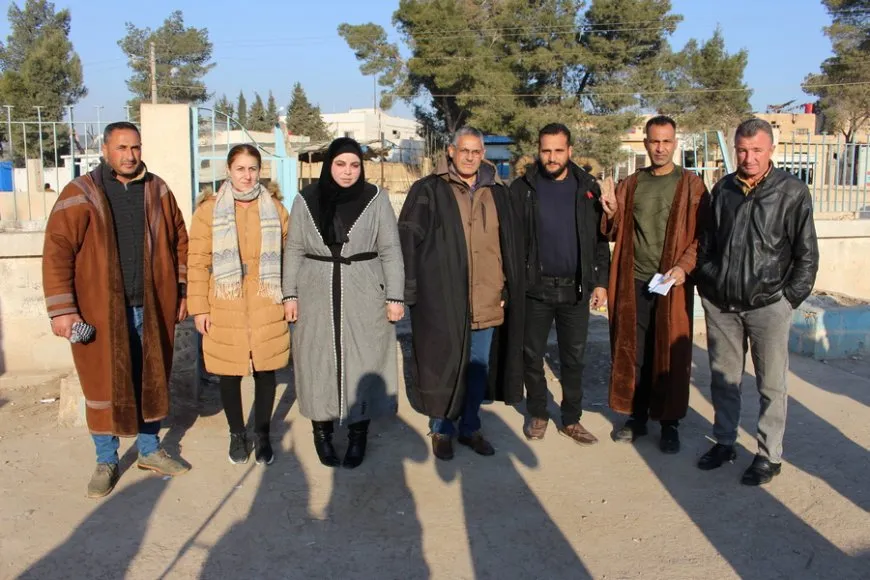 Bi sedan şêniyên Cizîrê ber bi bendava Tişrînê ve ketin rê