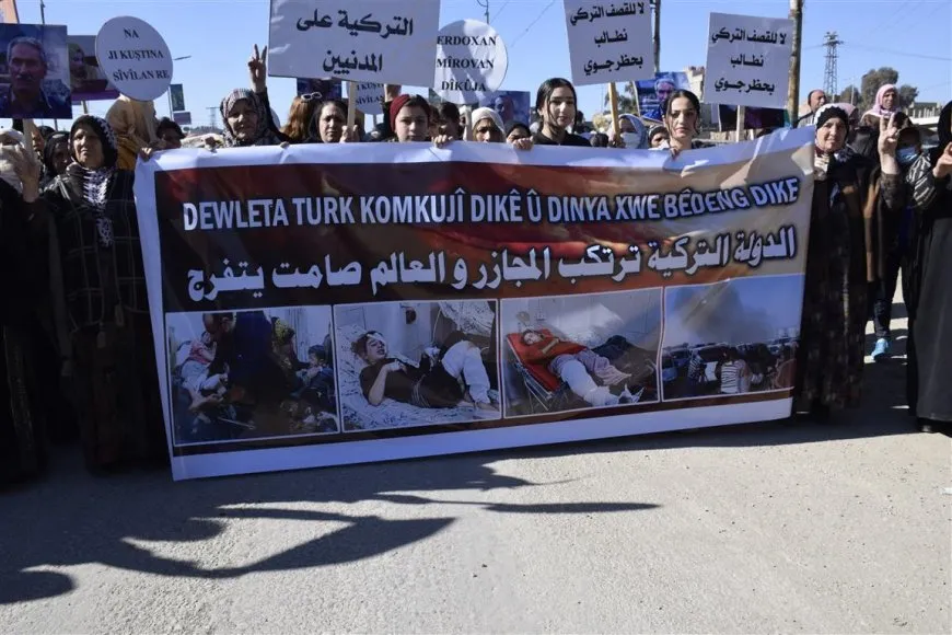 Şêniyên Hesekê li dijî êrişan meşiyan