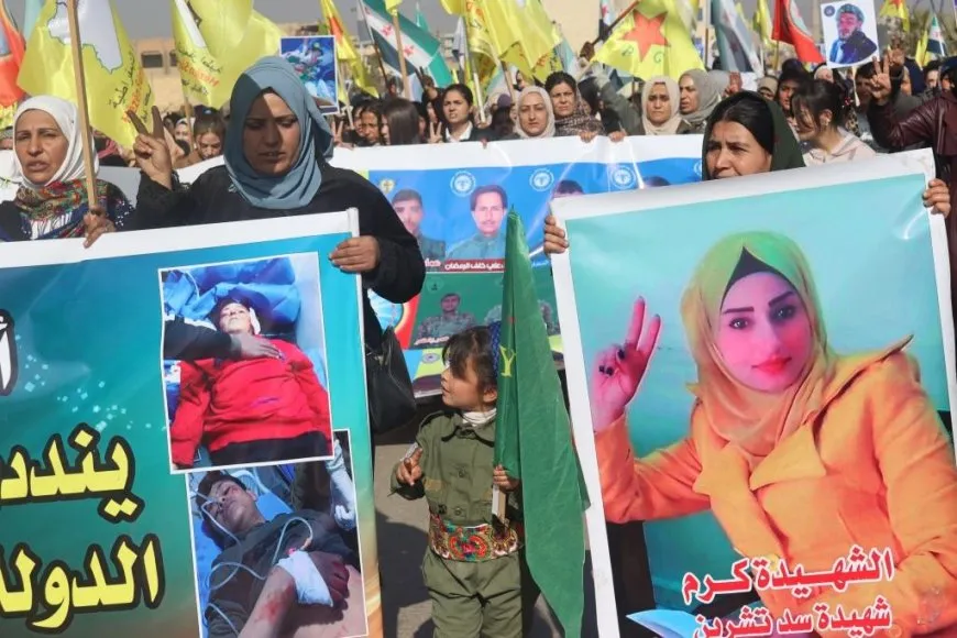 Xelkê Reqa û Tebqayê bang li hêzên navneteweyî kir: Hesab ji dewleta Tirk bixwazin