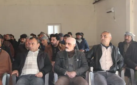 Li Til Koçerê pêşdeçûnên siyasî hatin nîqaşkirin