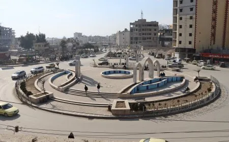 Siyasetmedarên Reqayê komkujiyên dewleta Tirk ên li dijî herêmê şermezar kirin