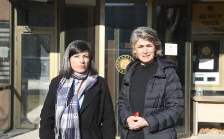 Rojnamevan ji bo hevpeyvîna bi Rêber Abdullah Ocalan re serlêdan kir