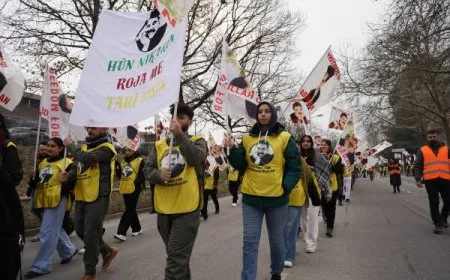 Meşa dirêj ya ji bo azadiya Rêber Apo destpê kir