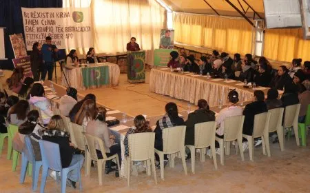 Têkildarî 15ˋê Sibatê li Helebê panela jinên ciwan