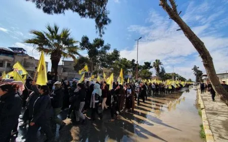 Bi hezaran jin ji bo Rêber Abdullah Ocalan meşiyan