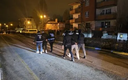 Ser şaredariyê de girtin: Rojnameger hatin binçavkirin