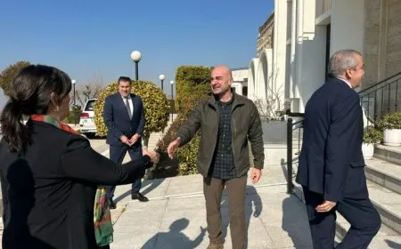 Hevdîtina şandeya Îmraliyê ya bi serokê YNK’ê re dawî bû