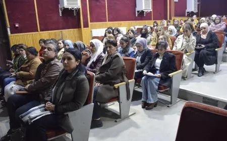 Li Dêrikê komxebata zimanê dayikê û piştgiriya QSD’ê