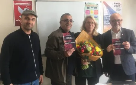 Şandeya Fransayê: Divê em sîstema li Rojava ji xwe re bikin mînak