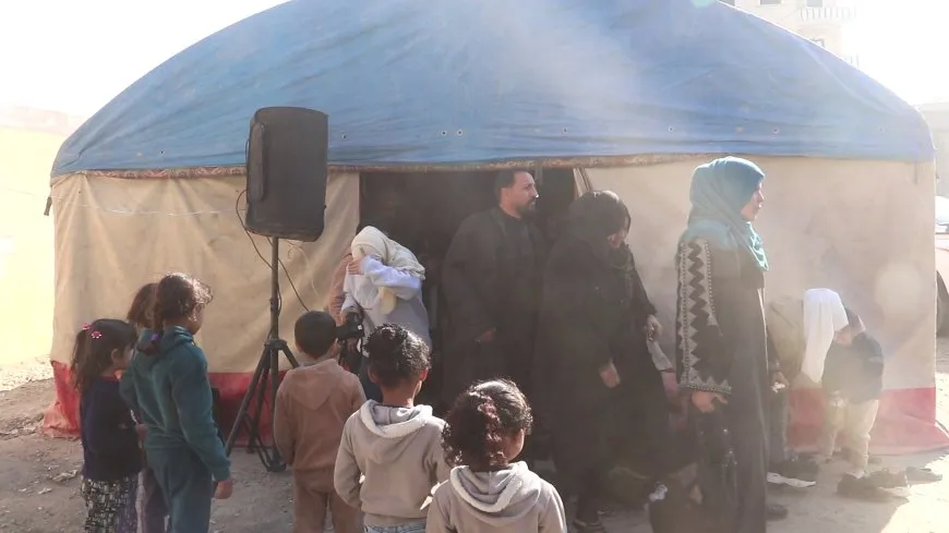 Şêniyên Reqayê sersaxî  ji malbata şehîd Beşar El Sayah re xwest