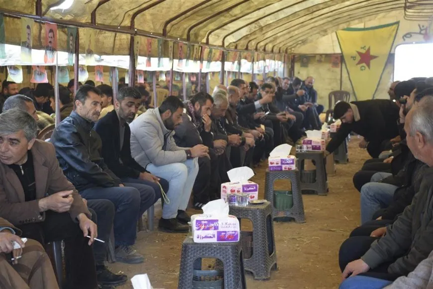 Gelê Dirbêsiyê sersaxî da malbatên şehîd Hêva û Dilwar