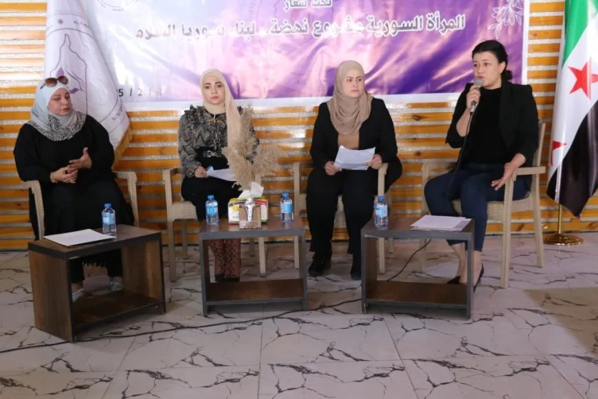 Pirsgirêkên ku jinên Sûriyeyî rû bi rû dimînin hatin nîqaşkirin