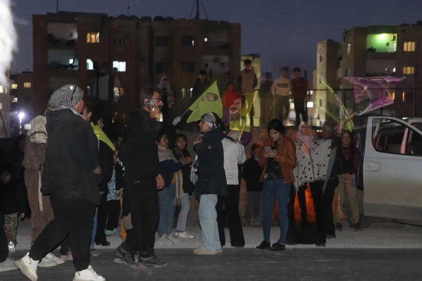 Şêniyên Hesekê berxwedêrên ji Tişrînê vegeriyan pêşwazî kirin