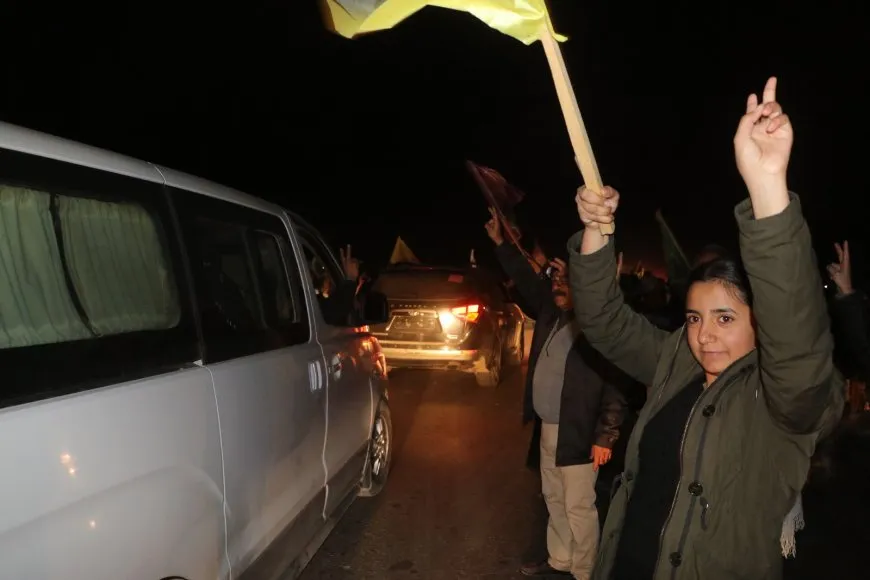 Şêniyên Hesekê berxwedêrên ji Tişrînê vegeriyan pêşwazî kirin