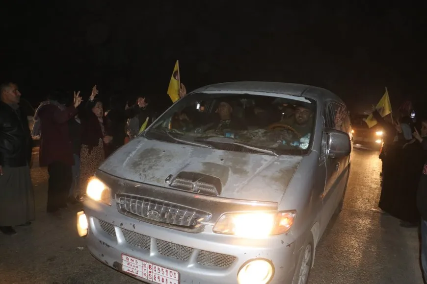 Şêniyên Hesekê berxwedêrên ji Tişrînê vegeriyan pêşwazî kirin