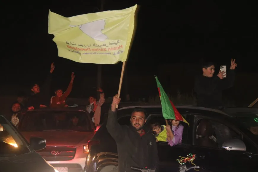 Şêniyên Hesekê berxwedêrên ji Tişrînê vegeriyan pêşwazî kirin