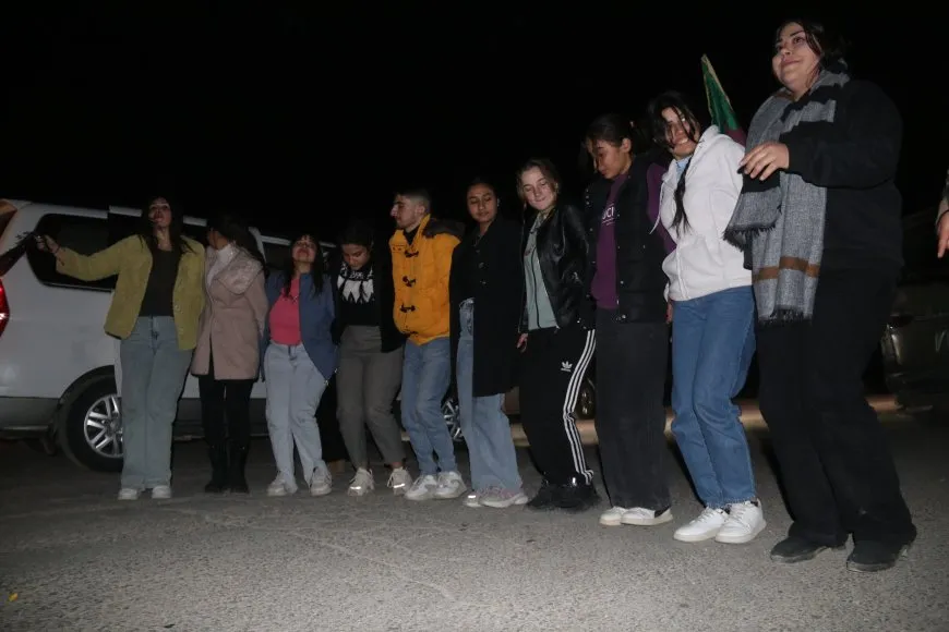 Şêniyên Hesekê berxwedêrên ji Tişrînê vegeriyan pêşwazî kirin