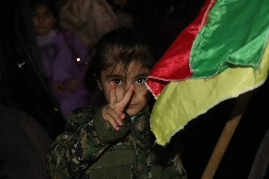 Şêniyên Hesekê berxwedêrên ji Tişrînê vegeriyan pêşwazî kirin