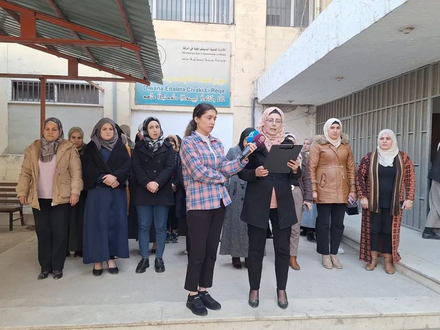 Jinên hiqûqnas: Divê hesab bê pirsîn