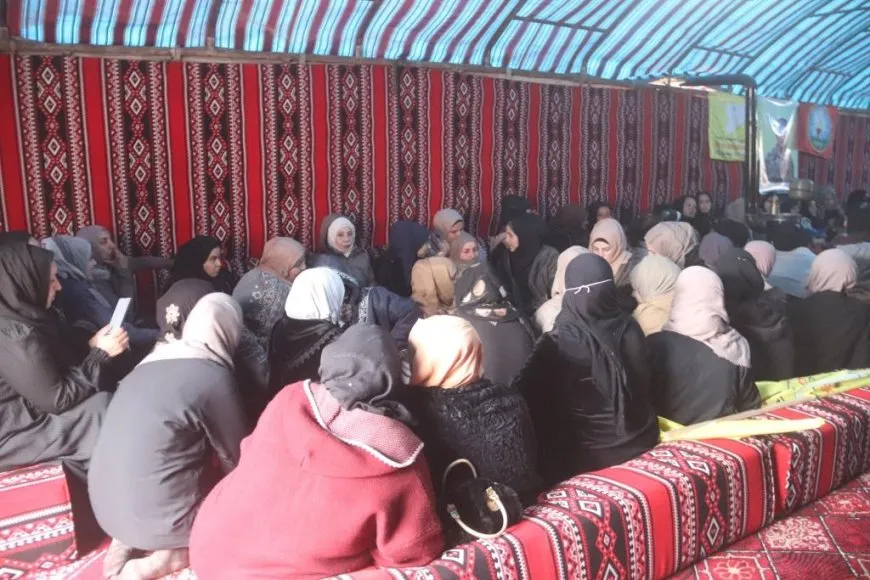 Xelkê Reqayê sersaxî da malbata şehîd Sîpan Reqa
