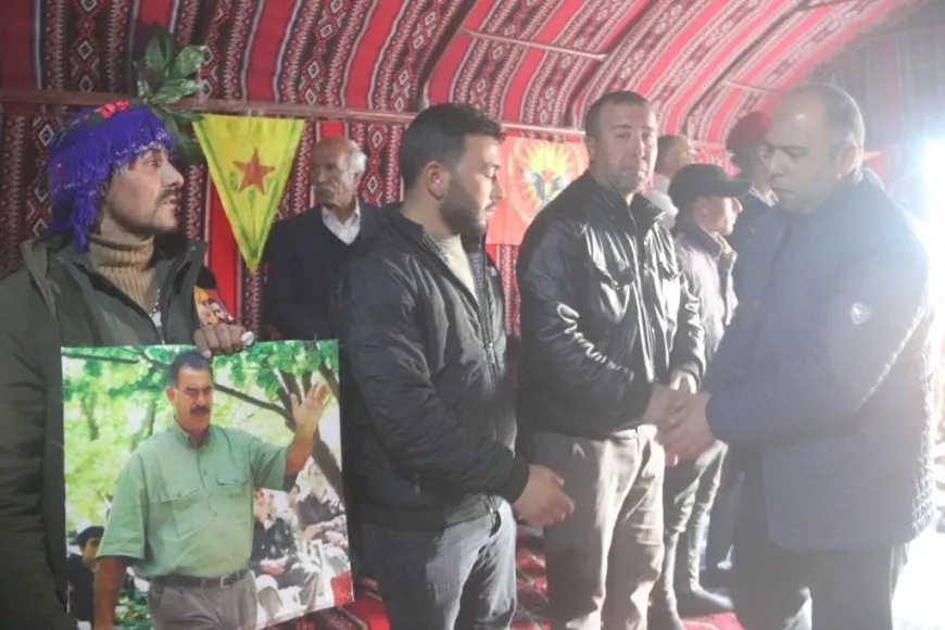 Xelkê Reqayê sersaxî da malbata şehîd Birûsk