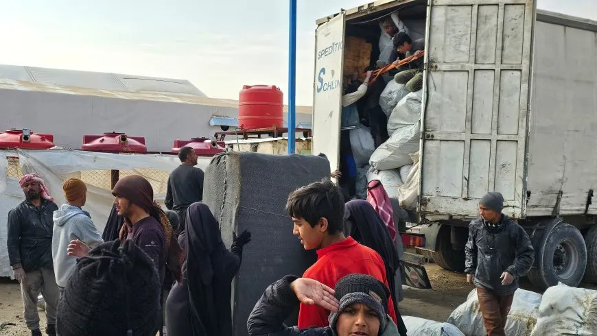 Komeke nû ya penaberên Iraqî ji kampa Holê derket