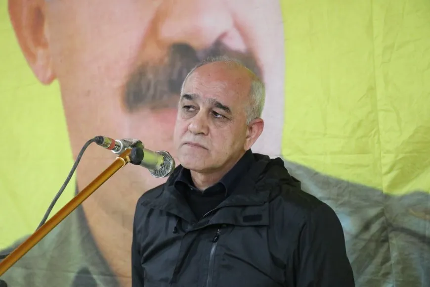Komploya Navneteweyî bi girseyî hate şermezarkirin