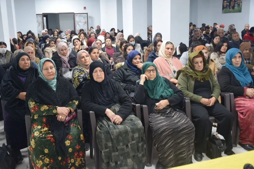 Li Tirbesiyê û Reqayê Komploya Navneteweyî hat şîrovekirin