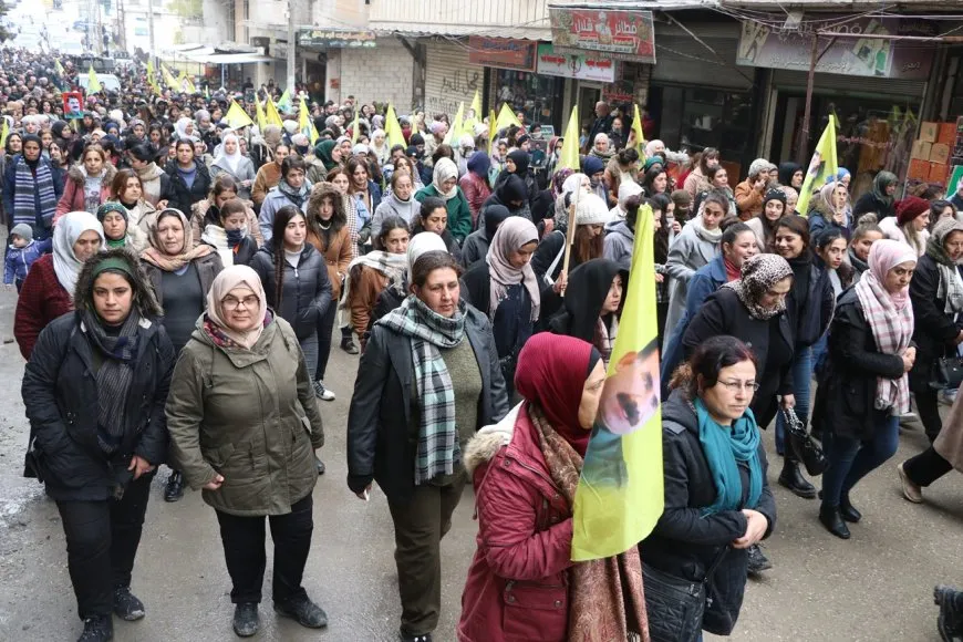 Li Şêxmeqsûdê ji bo azadiya Rêber Abdullah Ocalan meşeke girseyî
